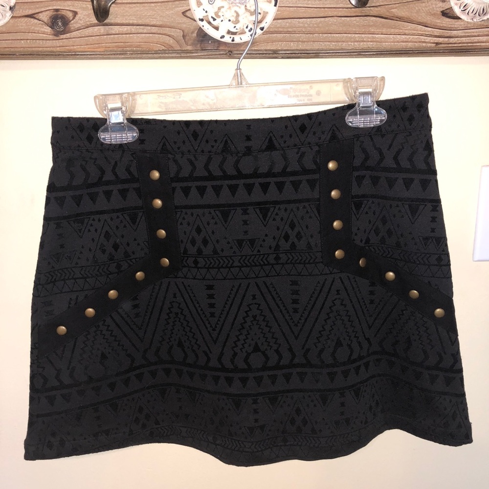 Black tribal print skirt